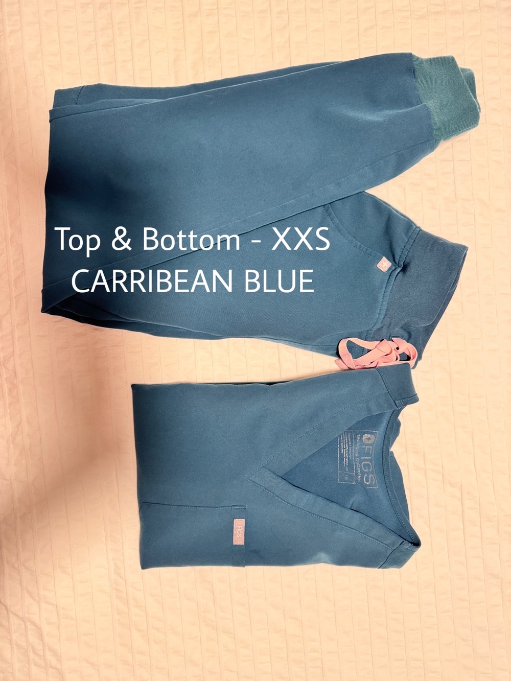 Figs Women’s Scrub Catarina Top & Zamora Regular Jogger Set - XXS